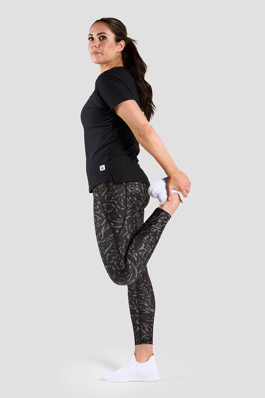 Matilda Active Shaped T-Shirt - Black